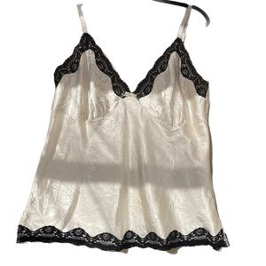 Cacique - lovely polyester camisole, 18/20